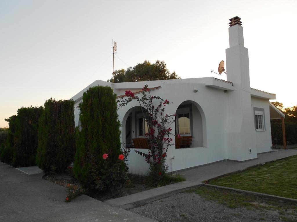 Gennadi Sea Maridina Villa ภายนอก รูปภาพ