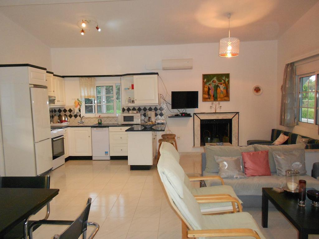 Gennadi Sea Maridina Villa ภายนอก รูปภาพ