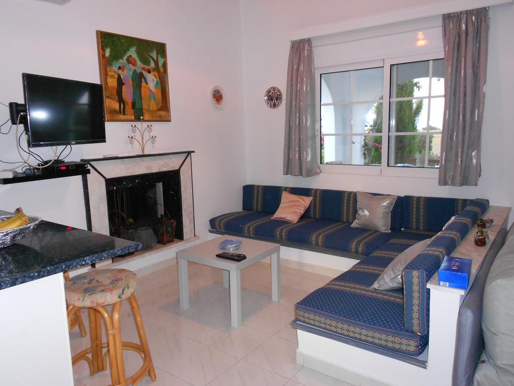 Gennadi Sea Maridina Villa ภายนอก รูปภาพ